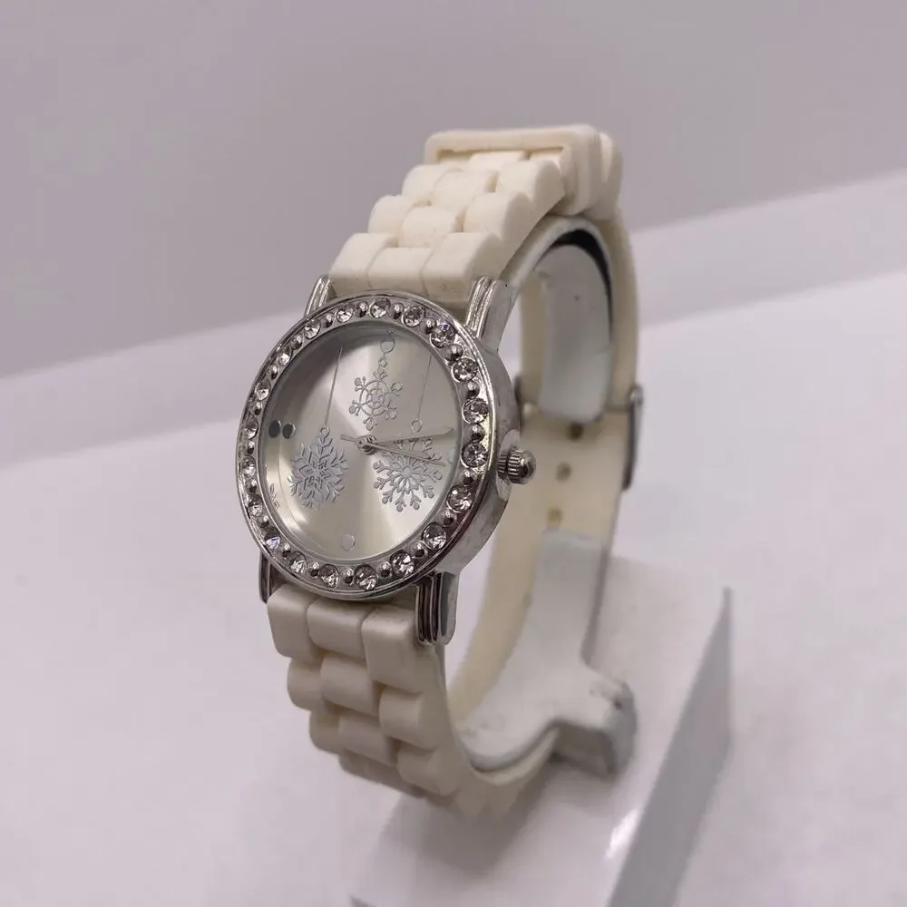 Womens White Rubber Fashion Quartz Watch New Battery